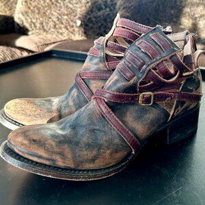 Freebird by Steven Strappy Stair Boot Size 7 Distressed Brown Ankle Booties